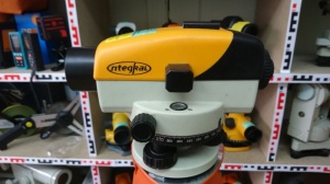 Оптичний нівелір DSZ3 32 Б/В